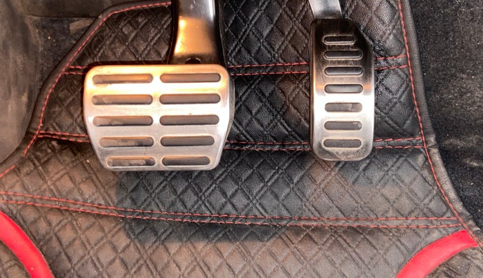 2017 Volkswagen Polo GT TSI 1.2 PETROL AT, Petrol, Automatic, 24,696 km, Pedals