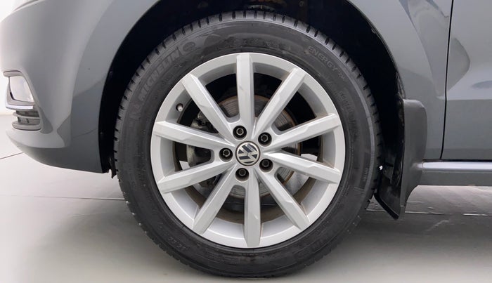 2017 Volkswagen Polo GT TSI 1.2 PETROL AT, Petrol, Automatic, 24,696 km, Left Front Wheel