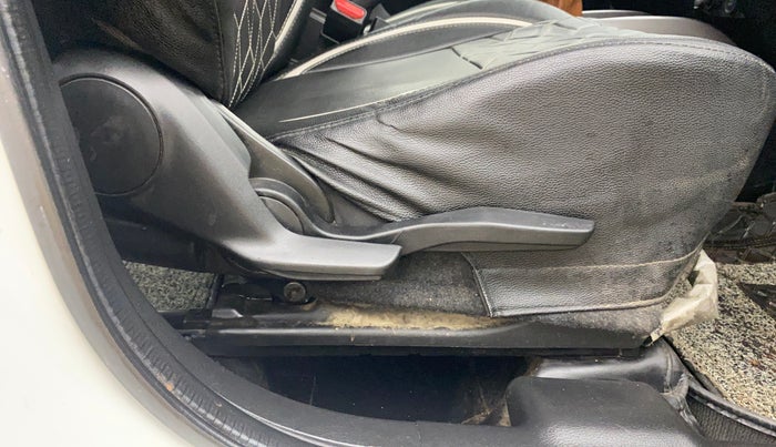 2021 Maruti Baleno ZETA PETROL 1.2, CNG, Manual, 74,299 km, Driver Side Adjustment Panel