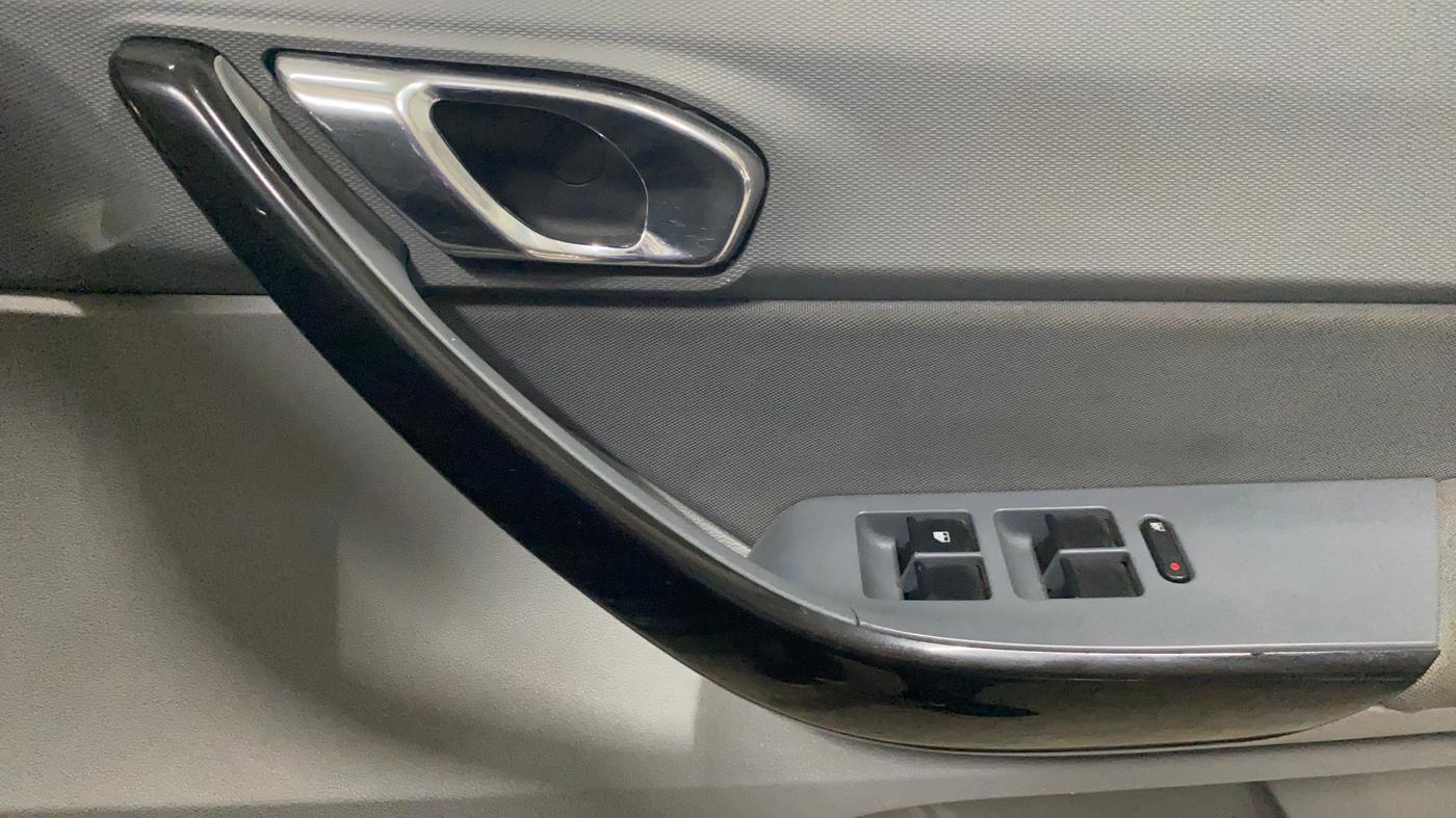 2021 Tata TIGOR XZA PLUS PETROL, Petrol, Automatic, 22,504 km, Driver Side Door Panels Control