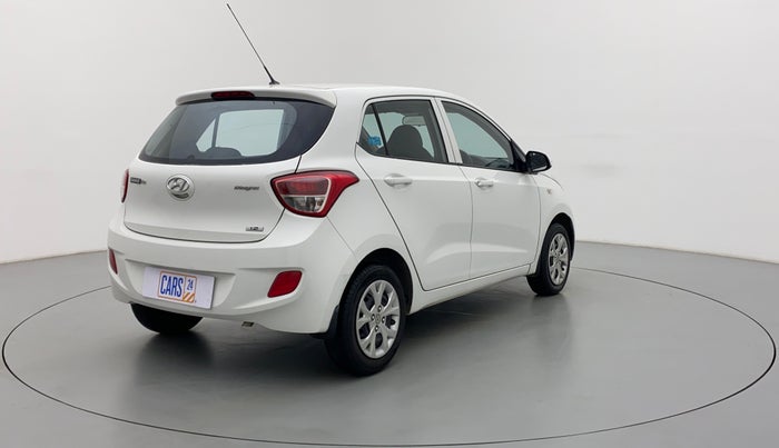 2015 Hyundai Grand i10 MAGNA 1.2 KAPPA VTVT, Petrol, Manual, 16,097 km, Right Back Diagonal