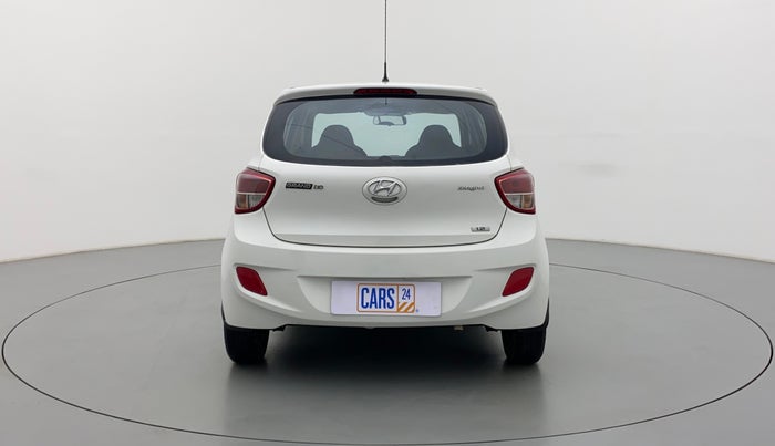 2015 Hyundai Grand i10 MAGNA 1.2 KAPPA VTVT, Petrol, Manual, 16,097 km, Back/Rear