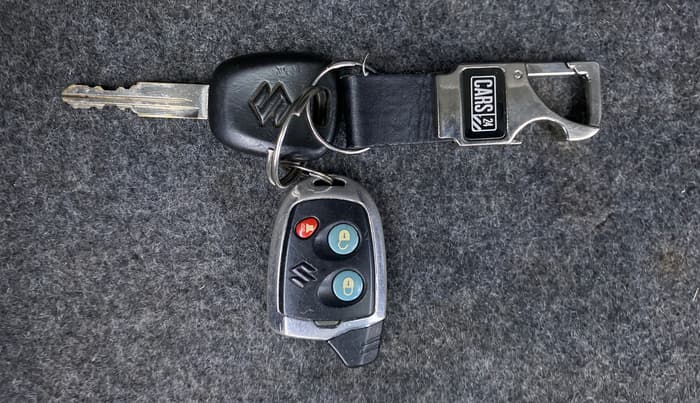 2019 Maruti Alto 800 LXI, Petrol, Manual, 34,601 km, Key Close Up