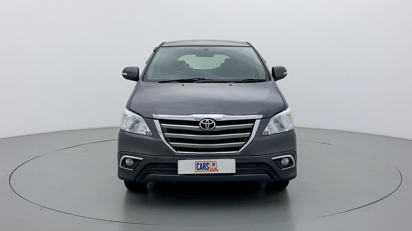 2015 Toyota Innova 2.5 VX 8 STR BS IV, Diesel, Manual, 1,54,935 km, Front