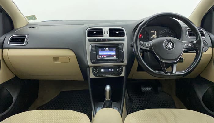 2017 Volkswagen Ameo HIGHLINE PLUS 1.5L AT 16 ALLOY, Diesel, Automatic, 46,741 km, Dashboard