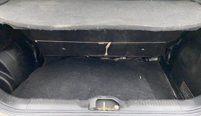 2021 Maruti Swift LXI, Petrol, Manual, 51,558 km, Boot Inside
