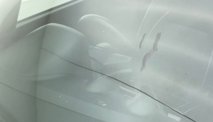 2021 Maruti Swift LXI, Petrol, Manual, 51,558 km, Front windshield - Minor spot on windshield