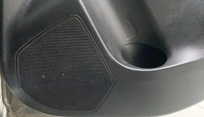 2021 Maruti Swift LXI, Petrol, Manual, 51,558 km, Infotainment system - Rear speakers missing / not working