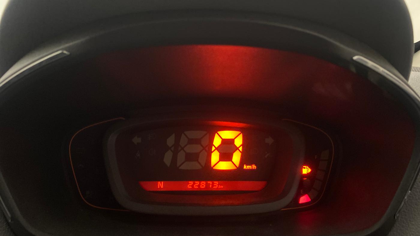2019 Renault Kwid RXT 1.0 AMT, Petrol, Automatic, 22,851 km, Odometer Image