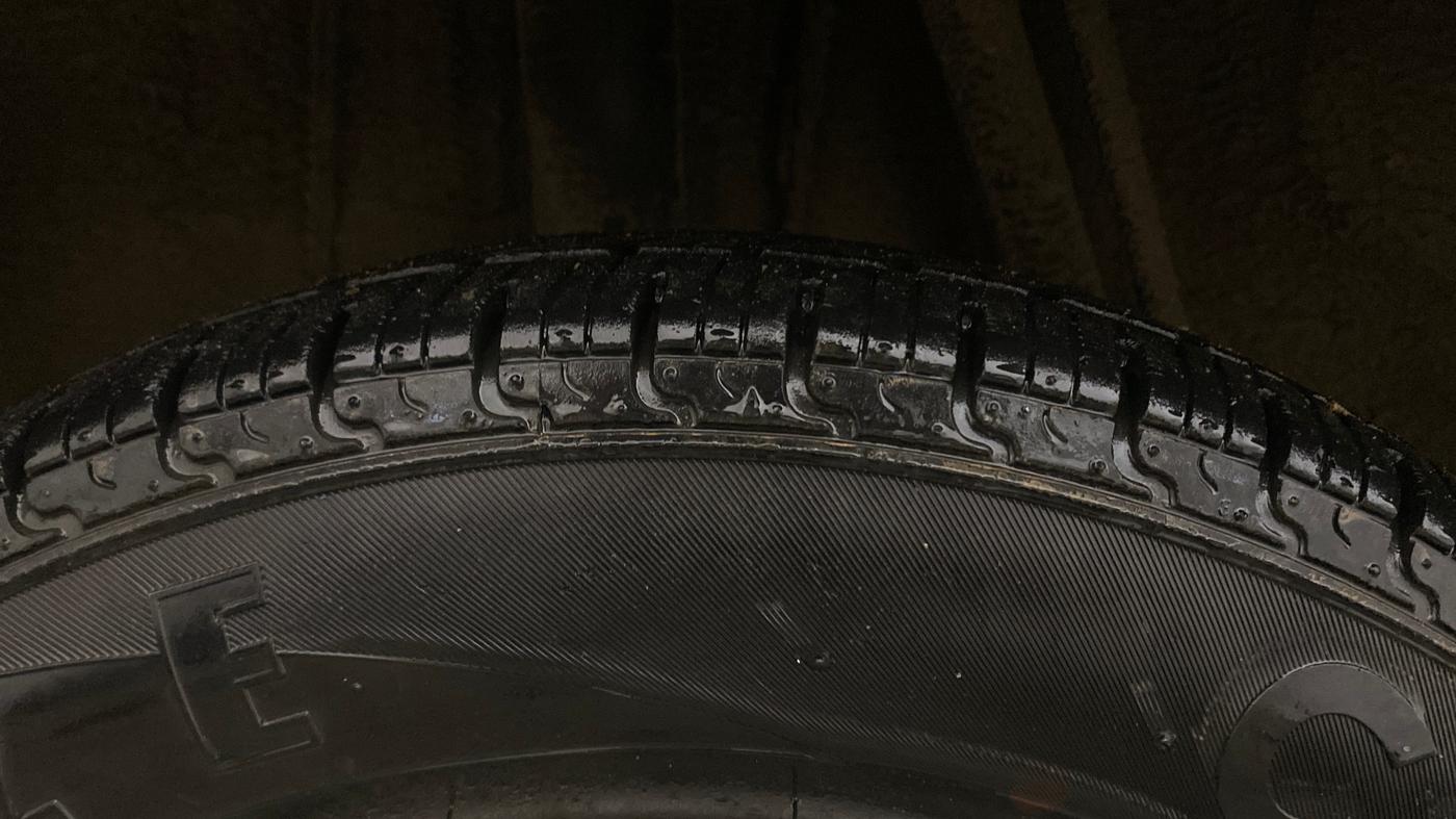 2019 Renault Kwid RXT 1.0 AMT, Petrol, Automatic, 22,851 km, Right Rear Tyre Tread
