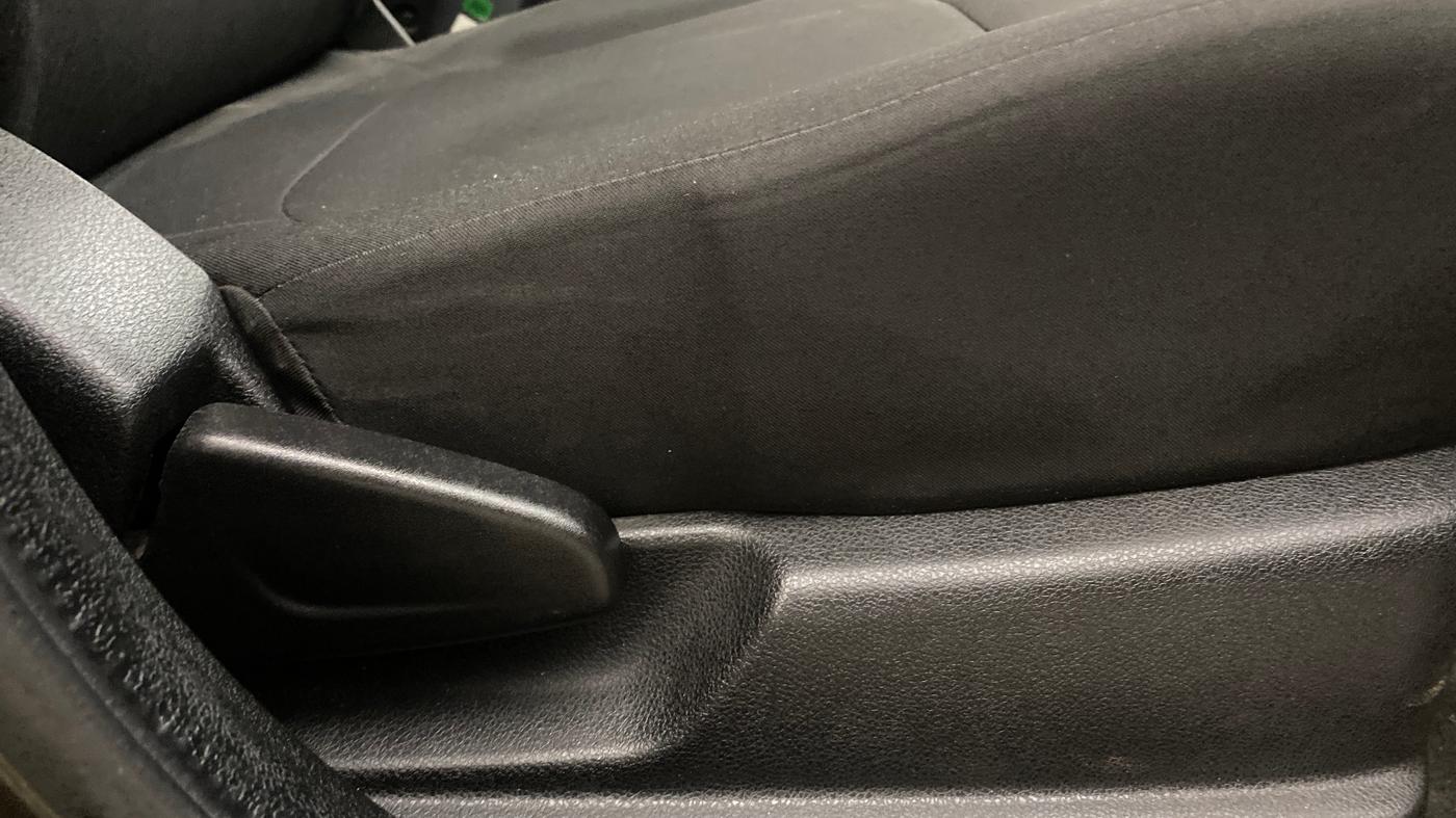 2019 Renault Kwid RXT 1.0 AMT, Petrol, Automatic, 22,851 km, Driver Side Adjustment Panel