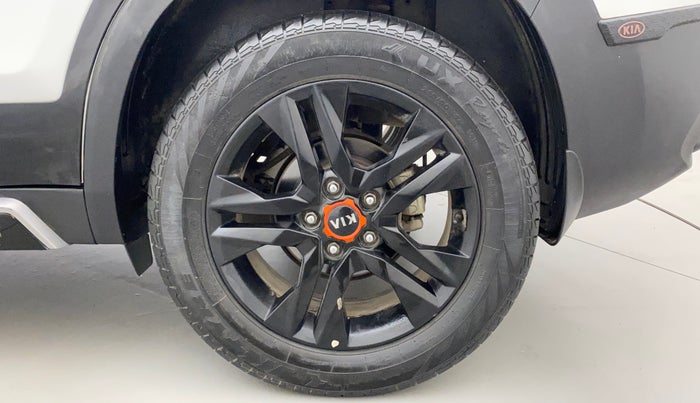 2020 KIA SELTOS HTX ANNIVERSARY EDITION 1.5 PETROL, Petrol, Manual, 27,903 km, Left Rear Wheel