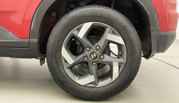 2021 Hyundai VENUE SX 1.0 TURBO, Petrol, Manual, 26,565 km, Left Rear Wheel