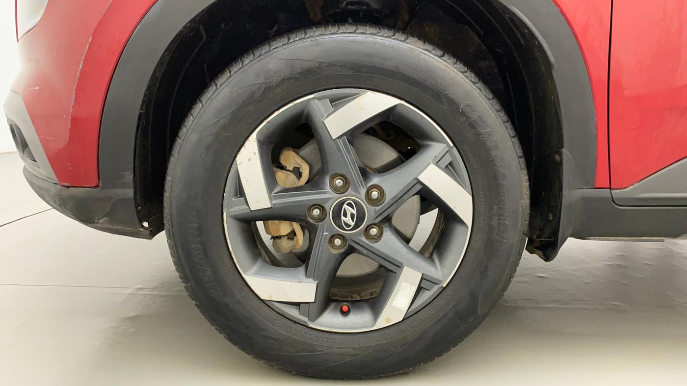 2021 Hyundai VENUE SX 1.0 TURBO, Petrol, Manual, 26,565 km, Left Front Wheel