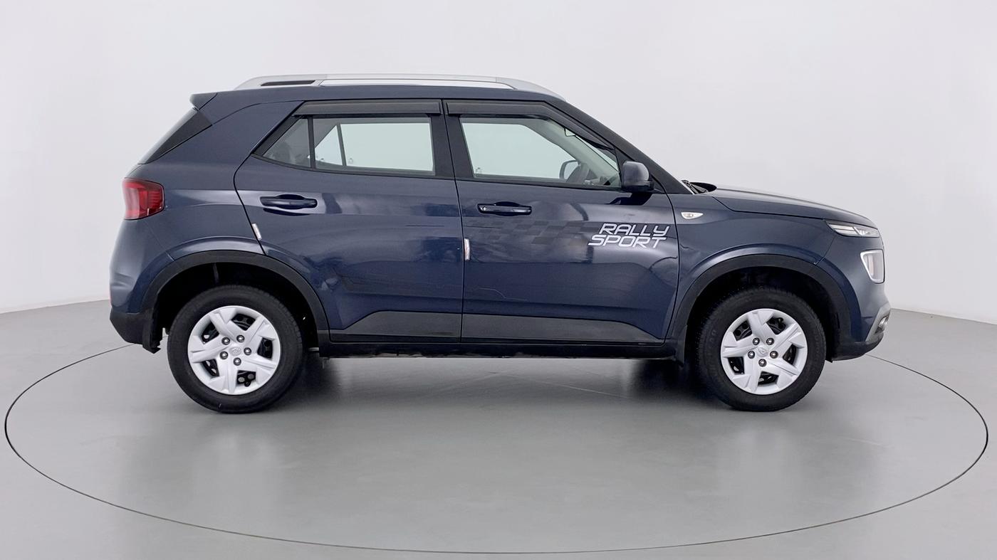 2020 Hyundai VENUE S MT 1.2 KAPPA, Petrol, Manual, 27,313 km, Right Side View