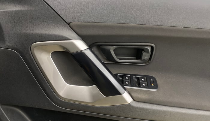 2023 Tata Harrier XM 2.0L KRYOTEC, Diesel, Manual, 51,890 km, Driver Side Door Panels Control