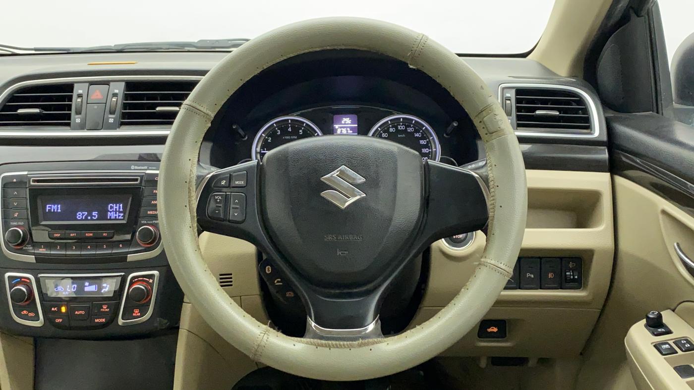 2015 Maruti Ciaz ZXI, Petrol, Manual, 75,992 km, Steering Wheel Close Up