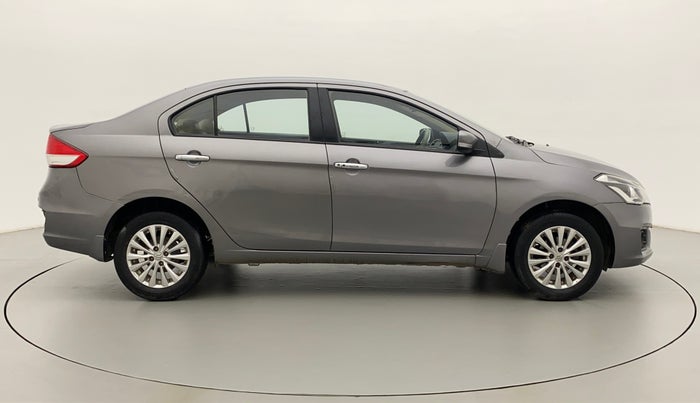 2015 Maruti Ciaz ZXI, Petrol, Manual, 75,992 km, Right Side View