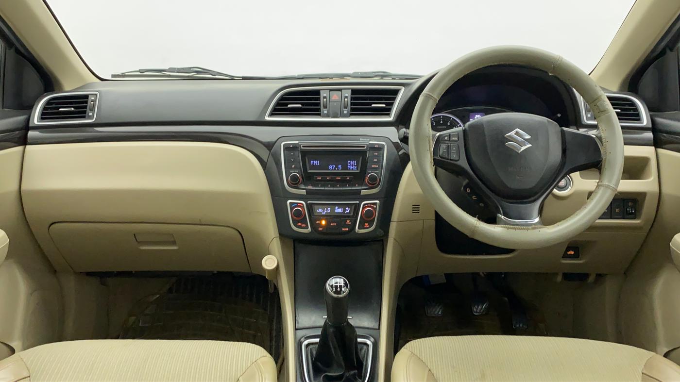 2015 Maruti Ciaz ZXI, Petrol, Manual, 75,992 km, Dashboard
