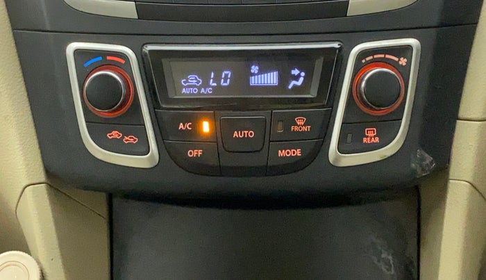 2015 Maruti Ciaz ZXI, Petrol, Manual, 75,992 km, Automatic Climate Control