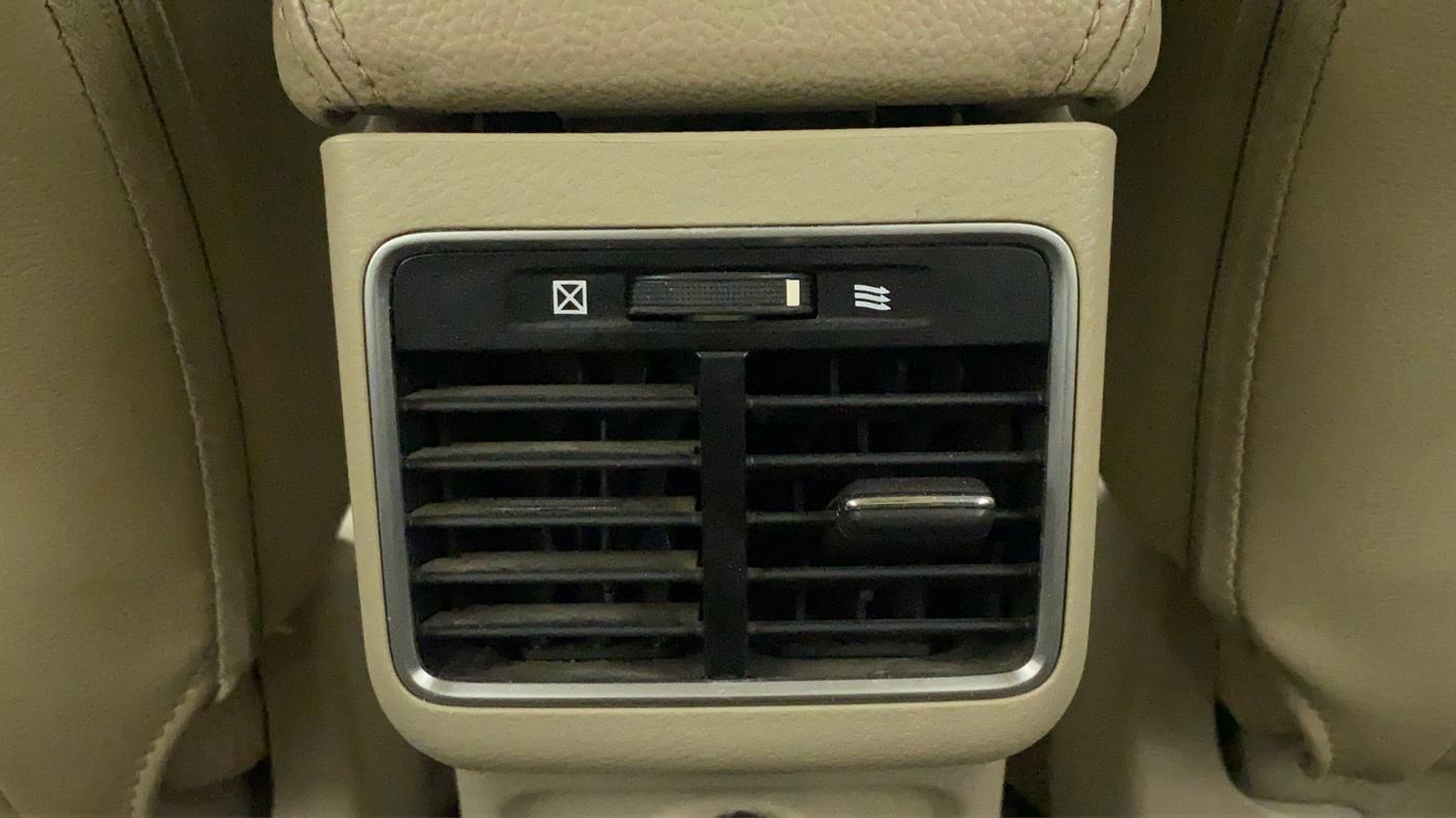2015 Maruti Ciaz ZXI, Petrol, Manual, 75,992 km, Rear AC Vents