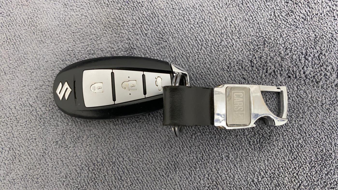 2015 Maruti Ciaz ZXI, Petrol, Manual, 75,992 km, Key Close Up