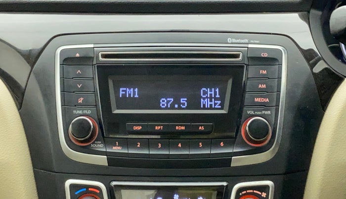 2015 Maruti Ciaz ZXI, Petrol, Manual, 75,992 km, Infotainment System