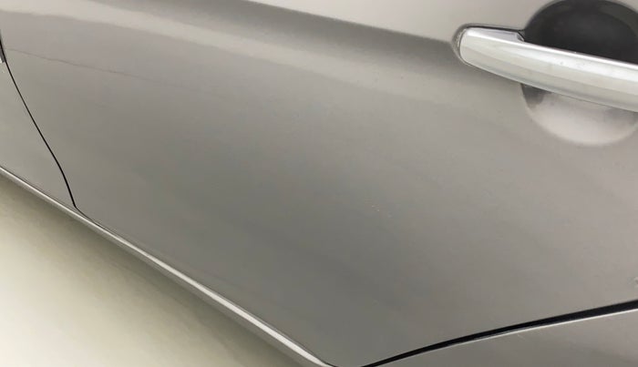 2015 Maruti Ciaz ZXI, Petrol, Manual, 75,992 km, Rear left door - Slightly dented