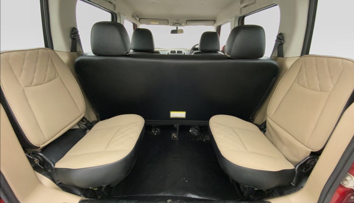 2018 Mahindra TUV300 T 10 AT, Diesel, Automatic, 58,192 km, Third Seat Row ( optional )