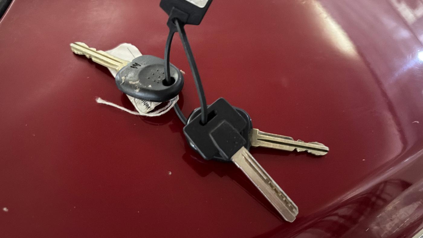 2014 Hyundai Eon MAGNA +, Petrol, Manual, 24,244 km, Key Close Up