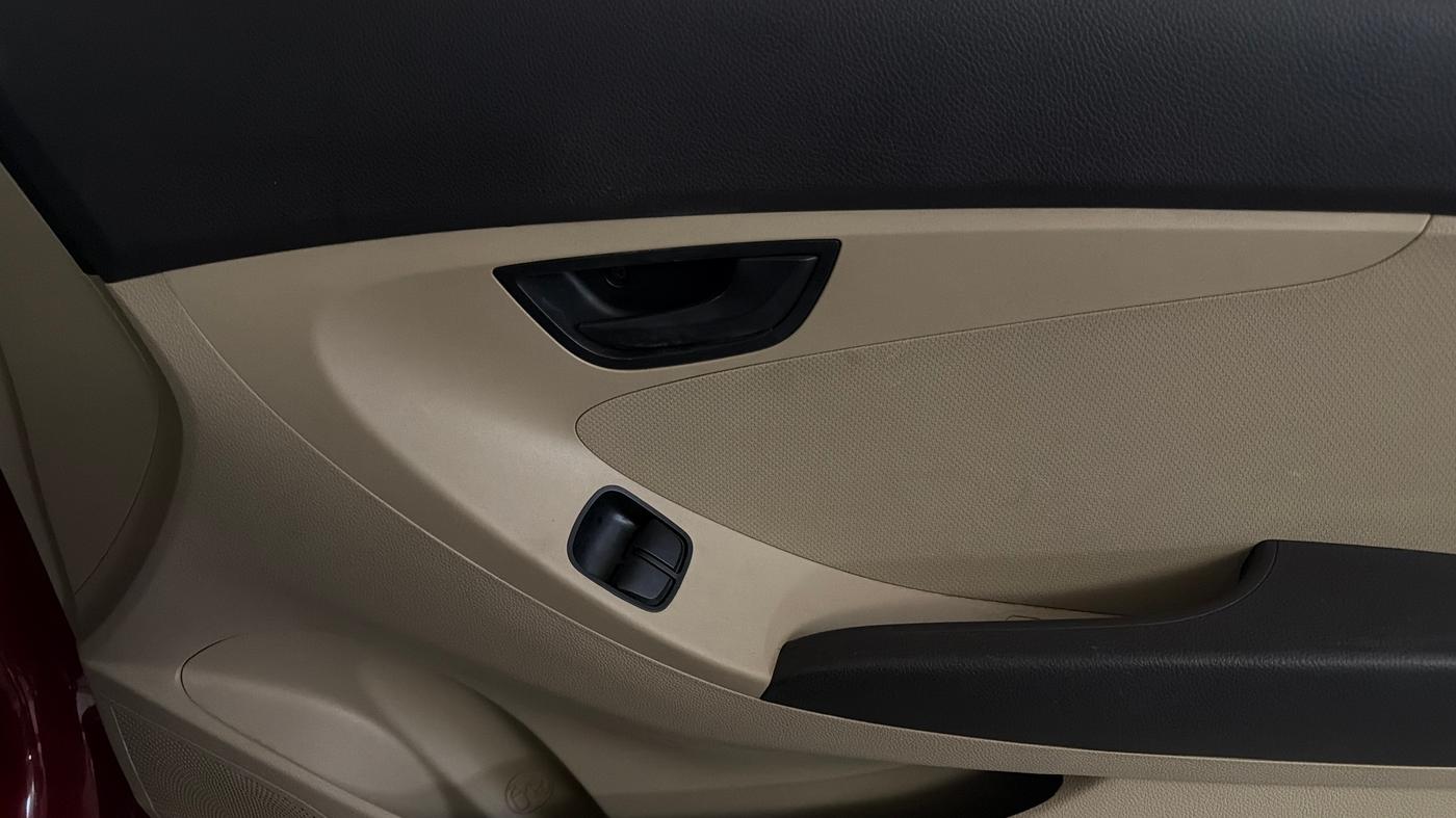 2014 Hyundai Eon MAGNA +, Petrol, Manual, 24,244 km, Driver Side Door Panels Control