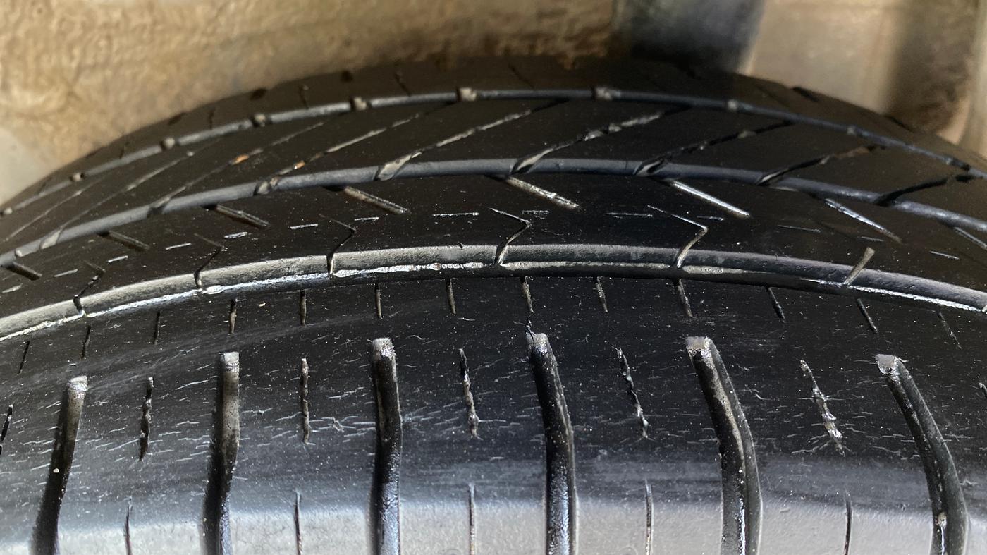2016 Maruti Celerio VXI AMT, Petrol, Automatic, 50,687 km, Left Rear Tyre Tread