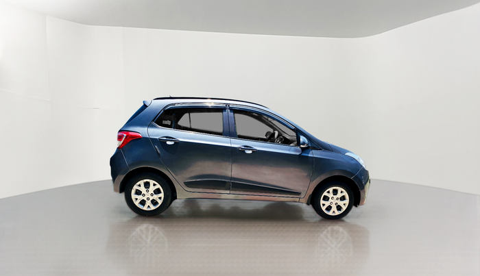 2016 Hyundai Grand i10 SPORTZ 1.2 KAPPA VTVT, Petrol, Manual, 37,711 km, Right Side View