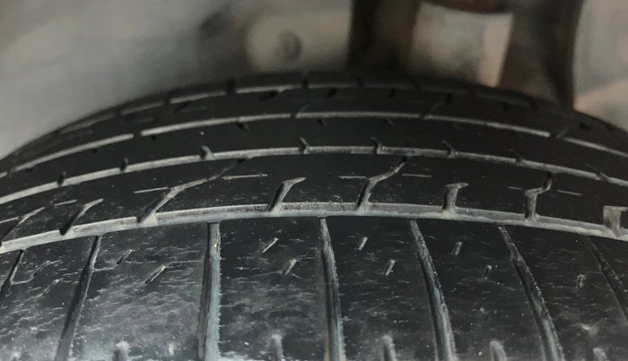 2015 Hyundai Creta S 1.6 PETROL, Petrol, Manual, 82,724 km, Left Rear Tyre Tread