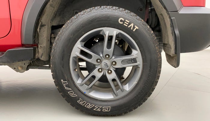 2022 Mahindra Thar LX D 4WD MT CONVERTIBLE, Diesel, Manual, 40,135 km, Left Rear Wheel