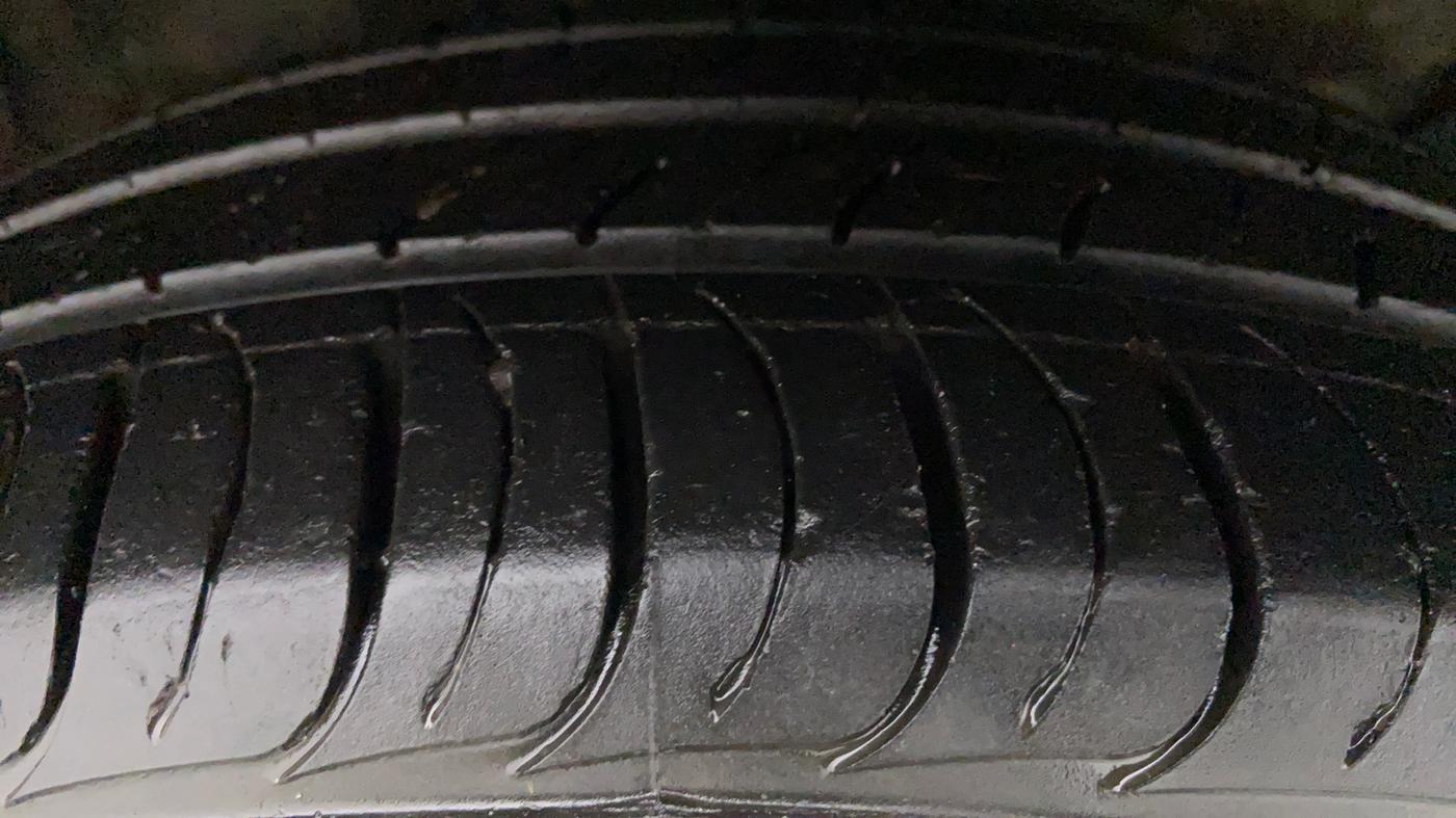 2020 KIA SELTOS HTK 1.5 PETROL, Petrol, Manual, 22,656 km, Right Front Tyre Tread