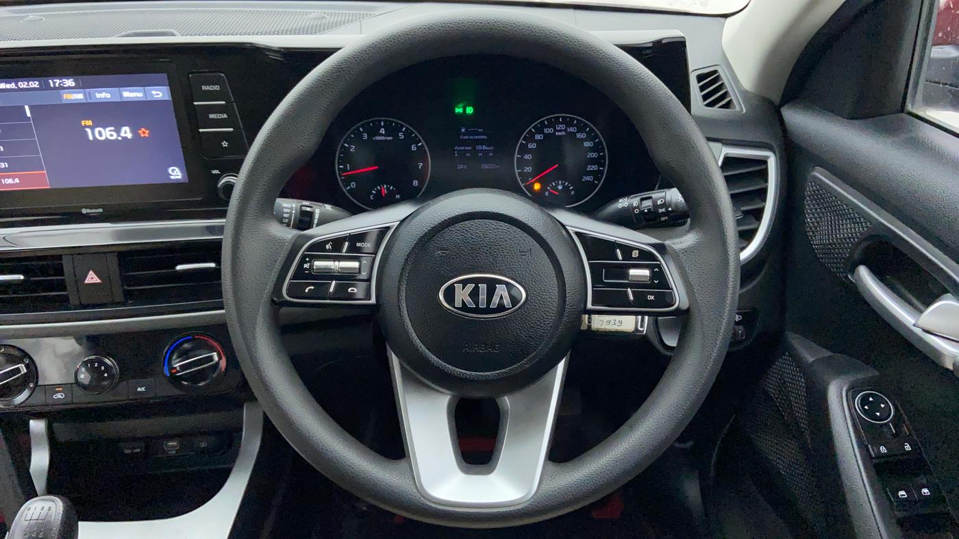 2020 KIA SELTOS HTK 1.5 PETROL, Petrol, Manual, 22,656 km, Steering Wheel Close Up