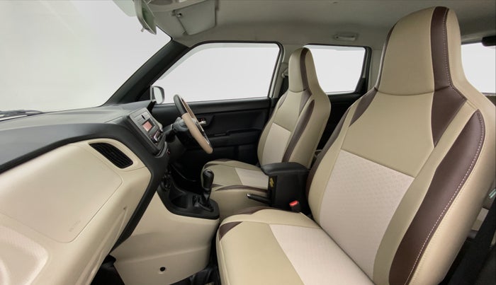2019 Maruti New Wagon-R VXI (O) 1.2L, Petrol, Manual, 55,508 km, Right Side Front Door Cabin