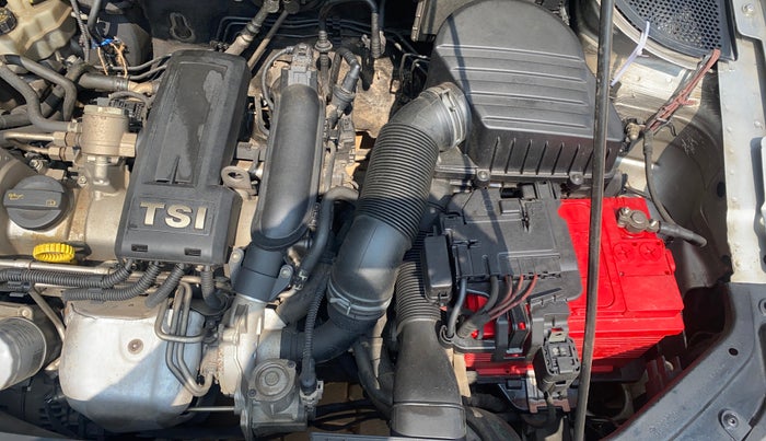 2014 Volkswagen Vento HIGHLINE PETROL AT, Petrol, Automatic, 87,470 km, Engine View - Left