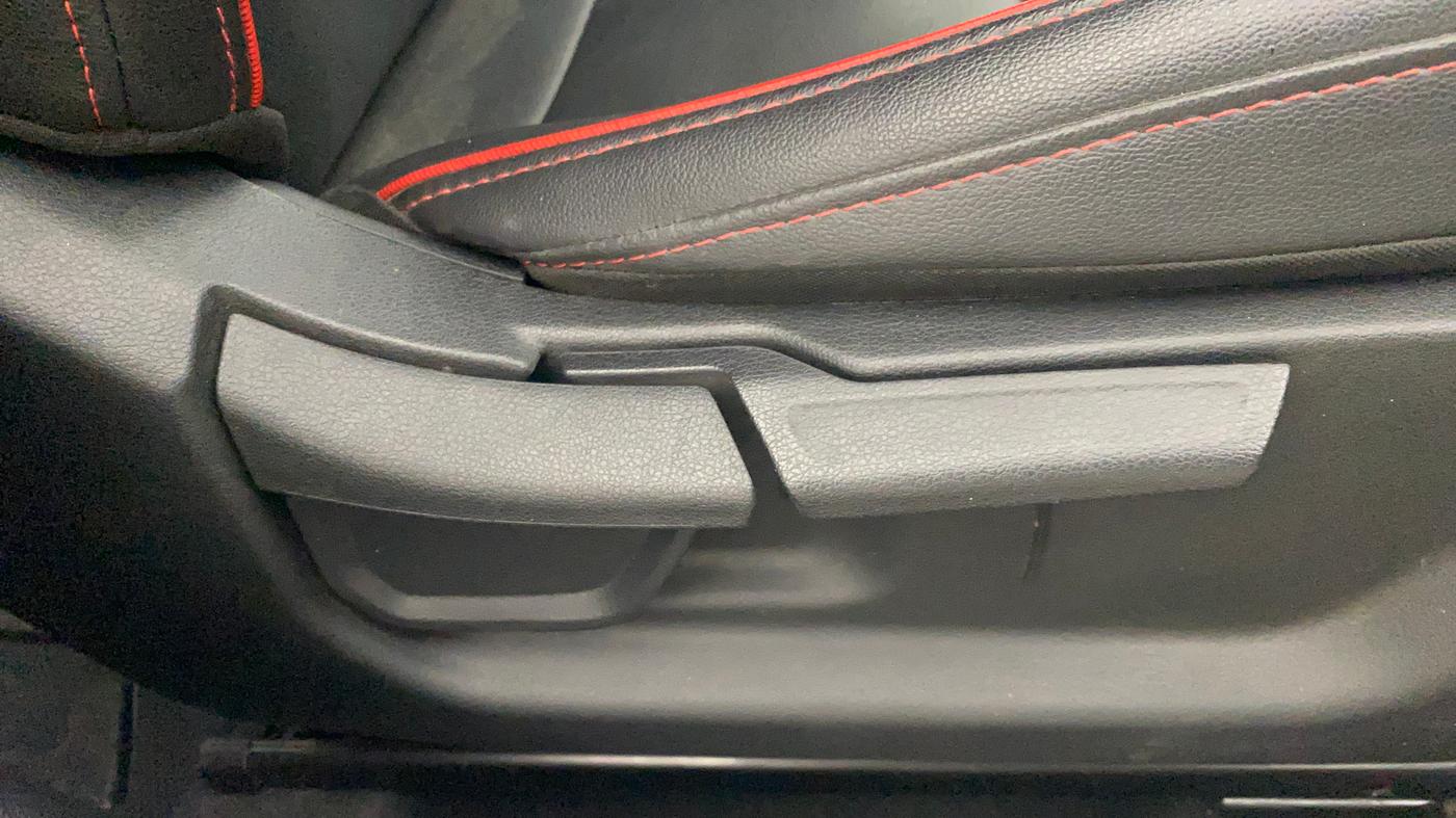 2022 Hyundai NEW I20 N LINE N8 1.0 TURBO GDI IMT, Petrol, Manual, 20,683 km, Driver Side Adjustment Panel