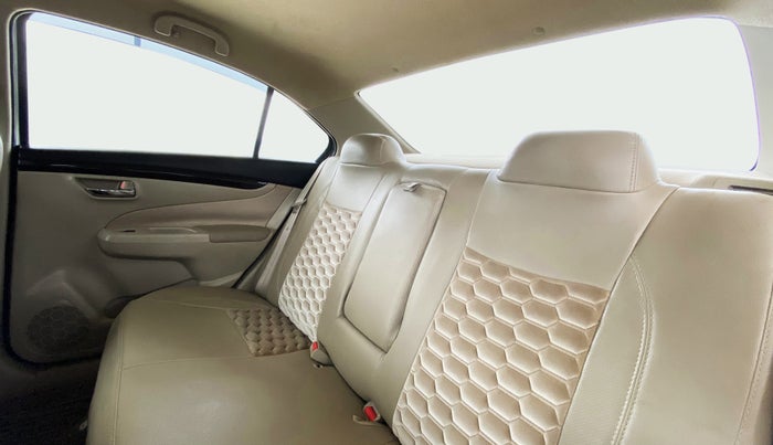 2016 Maruti Ciaz VDI+ SHVS, Diesel, Manual, 19,011 km, Right Side Rear Door Cabin