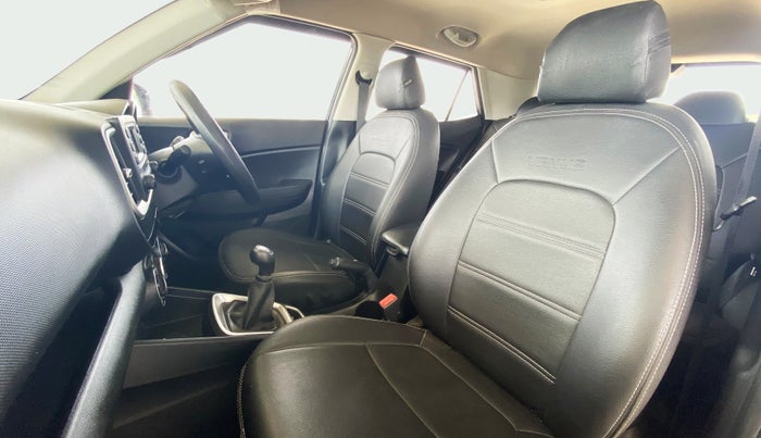 2021 Hyundai VENUE S MT 1.2 KAPPA, Petrol, Manual, 14,910 km, Right Side Front Door Cabin