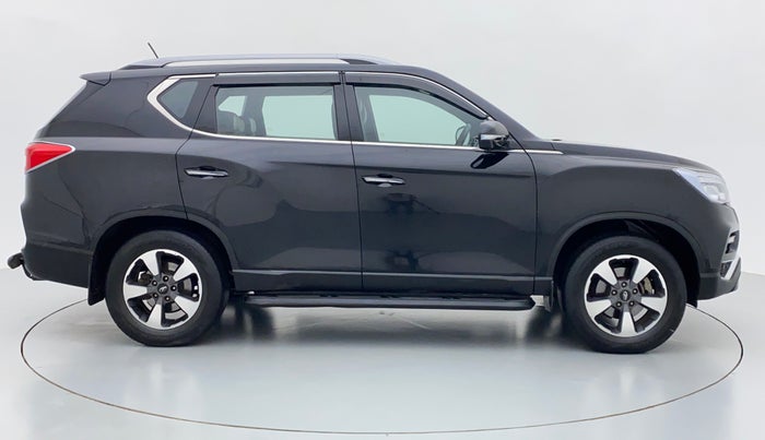 2019 Mahindra ALTURAS G4 4WD AT, Diesel, Automatic, 46,844 km, Right Side View