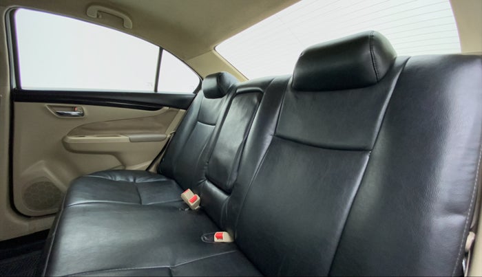 2016 Maruti Ciaz VDI+ SHVS, Diesel, Manual, 88,735 km, Right Side Rear Door Cabin
