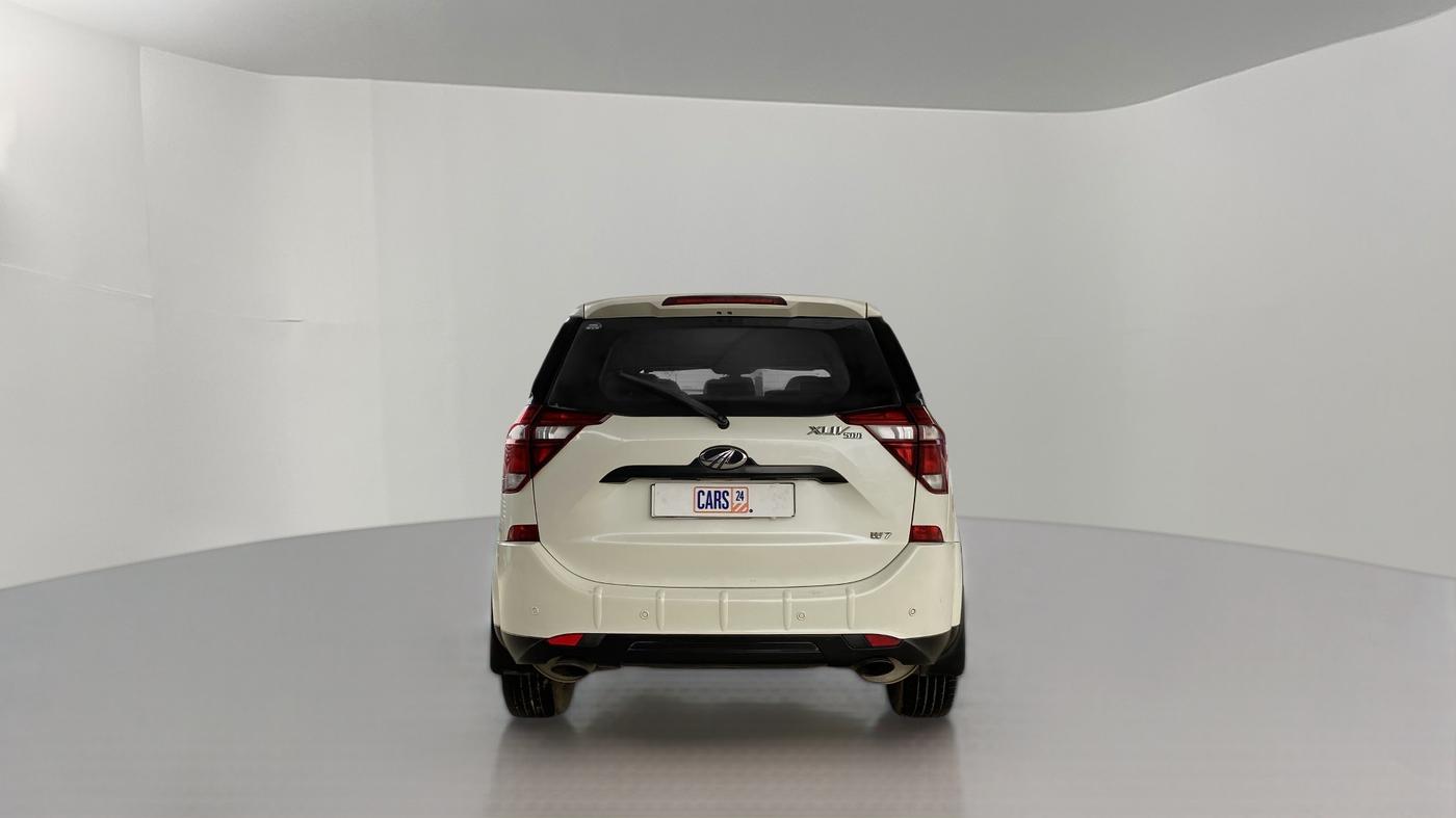 2019 Mahindra XUV500 W7 FWD, Diesel, Manual, 84,652 km, Back/Rear