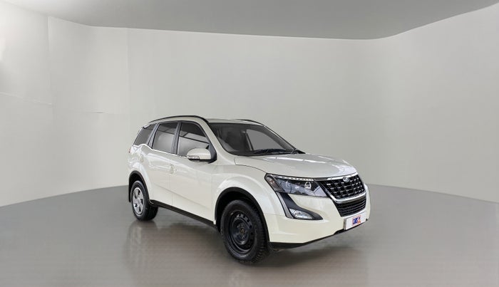 2019 Mahindra XUV500 W7 FWD, Diesel, Manual, 84,652 km, Right Front Diagonal