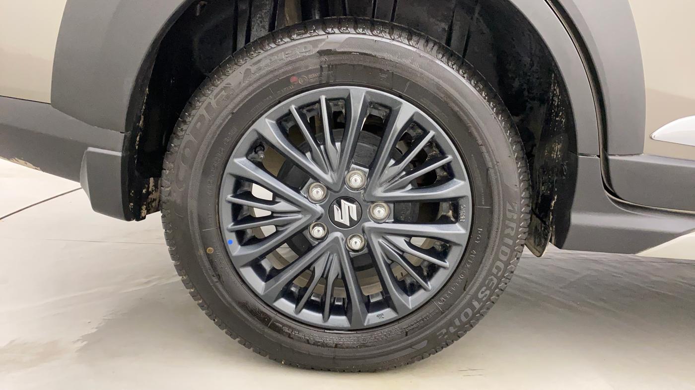 2021 Maruti XL6 ZETA SHVS, Petrol, Manual, 7,307 km, Right Rear Wheel