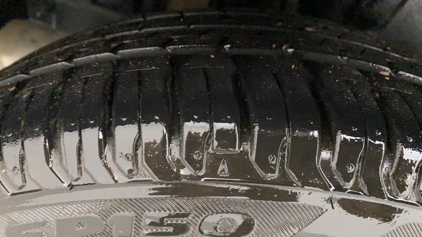 2021 Maruti XL6 ZETA SHVS, Petrol, Manual, 7,307 km, Right Rear Tyre Tread