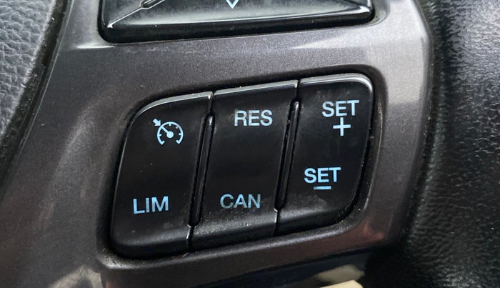 2016 Ford Endeavour 3.2l 4X4 AT Titanium, Diesel, Automatic, 76,409 km, Adaptive Cruise Control