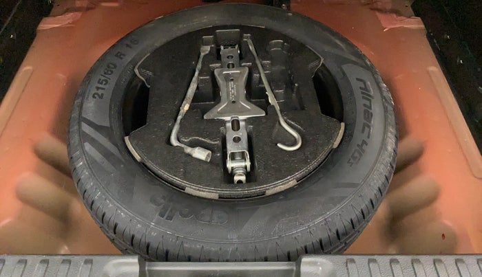 2018 Maruti Vitara Brezza ZDI PLUS, Diesel, Manual, 18,589 km, Spare Tyre